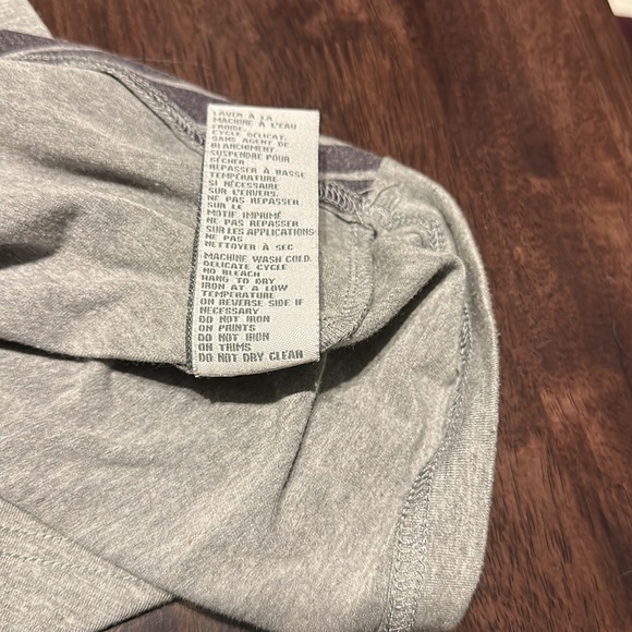 Woman's Karv Shirt - Size XS - (#22) - Picture 4 of 6